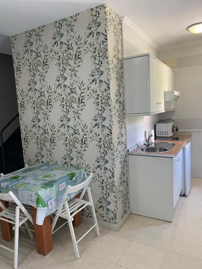 Apartamentos Fernando De Los Rios Granada